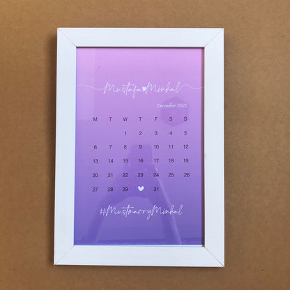 Couple Calendar Frame